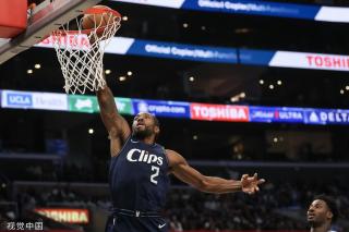 全队的积极 全队的积极