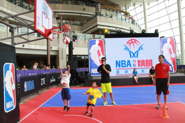 亚残运会上 亚残运会上